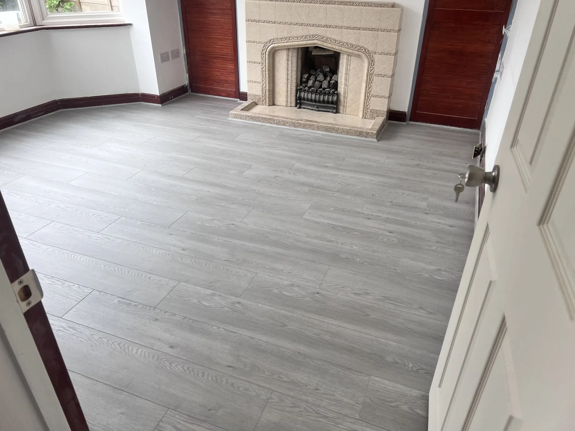 Laminate, Oxford