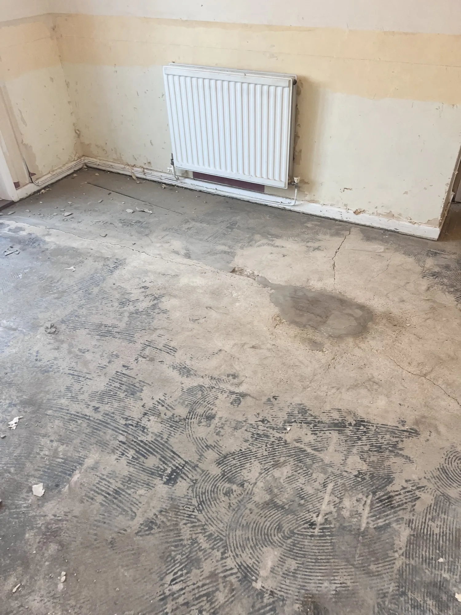 Old floor removal: a job by Nicolai