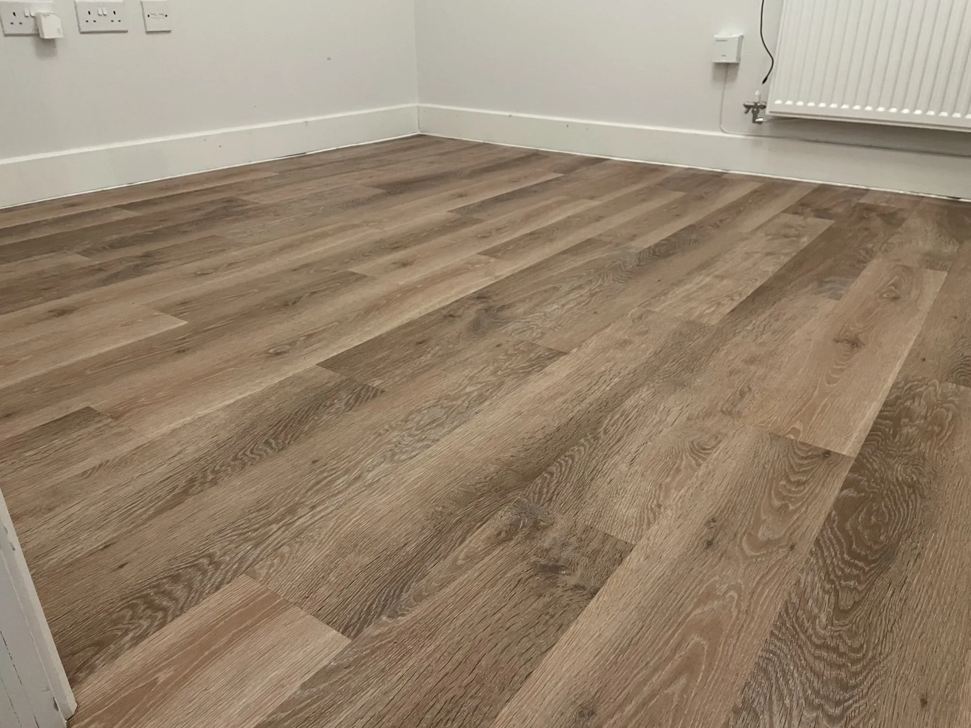 Glue-down LVT (Karndean), Oxfordshire
