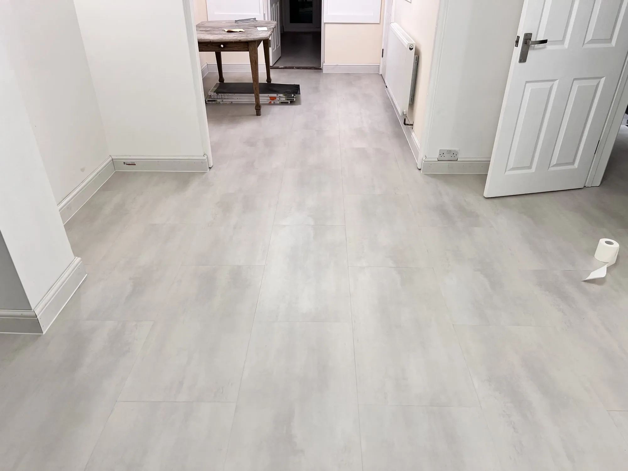 Glue-down LVT (Karndean) through the whole house, Kidlington
